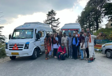Tempo Traveller in Kolkata
